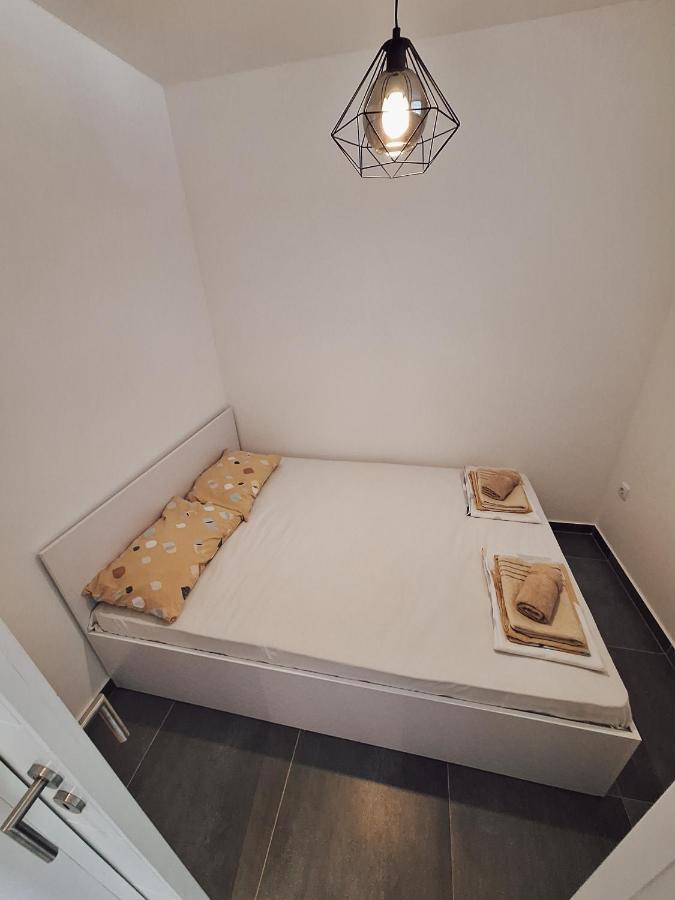 Azimut Apartman Bijeljina Exteriér fotografie